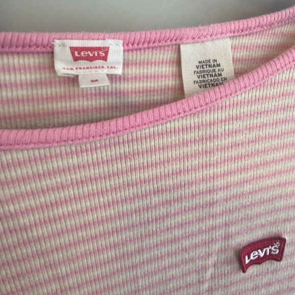 Leviโs pink stripped t-shirt - Picture 3 of 3